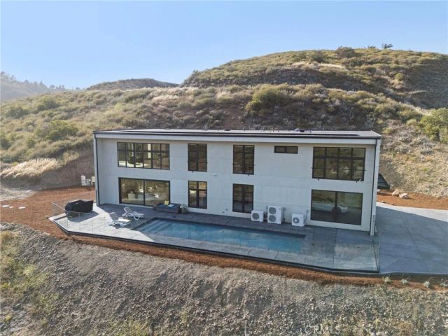 27937 Whisper, Temecula, CA 92590