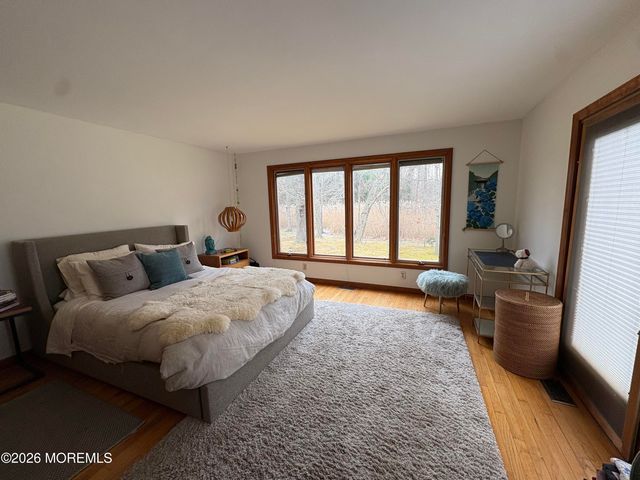 162 Queens Drive S, Little Silver, NJ 07739