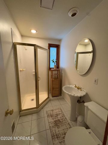 162 Queens Drive S, Little Silver, NJ 07739