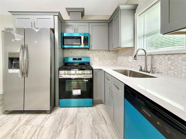 6818 Avenue O, Houston, TX 77011