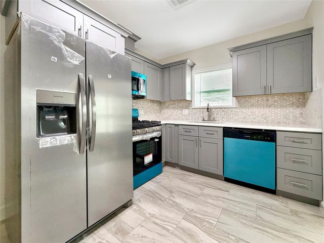 6818 Avenue O, Houston, TX 77011