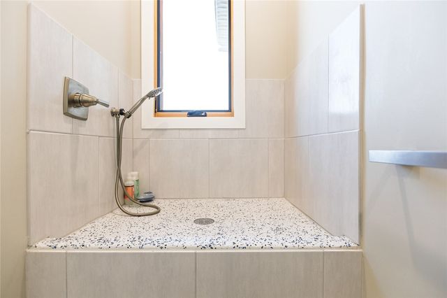 711 S Washington Avenue, Fayetteville, AR 72701