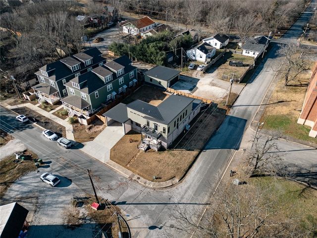 711 S Washington Avenue, Fayetteville, AR 72701