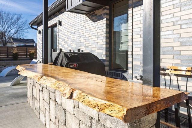 711 S Washington Avenue, Fayetteville, AR 72701