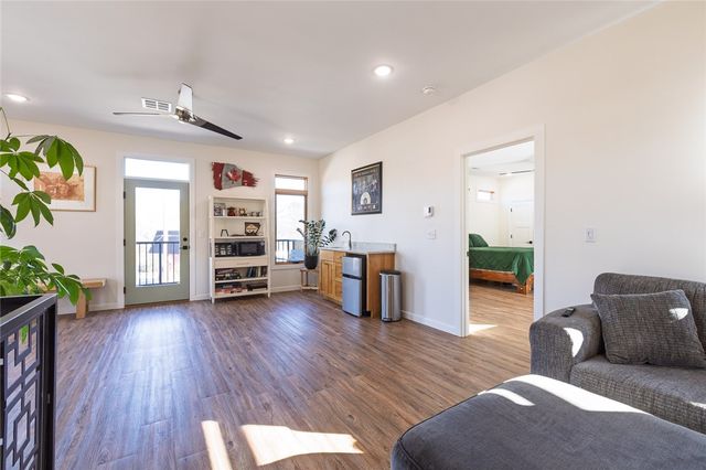 711 S Washington Avenue, Fayetteville, AR 72701