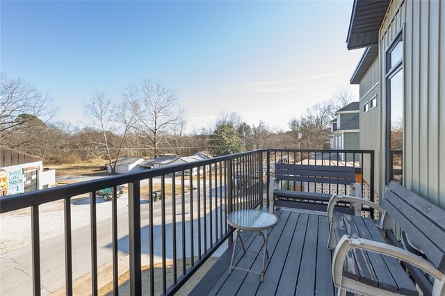 711 S Washington Avenue, Fayetteville, AR 72701