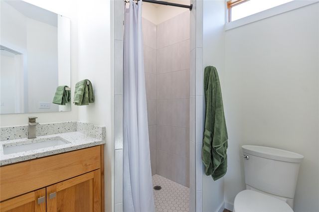 711 S Washington Avenue, Fayetteville, AR 72701