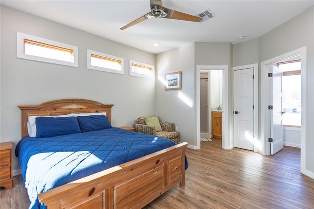 711 S Washington Avenue, Fayetteville, AR 72701