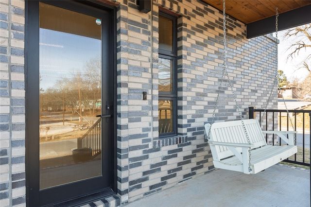 711 S Washington Avenue, Fayetteville, AR 72701