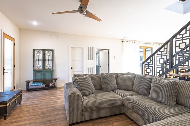 711 S Washington Avenue, Fayetteville, AR 72701