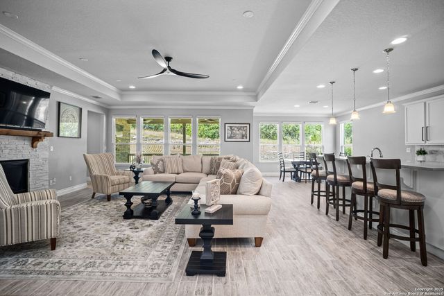 12811 Azalea Xing, San Antonio, TX 78253