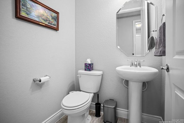 12811 Azalea Xing, San Antonio, TX 78253