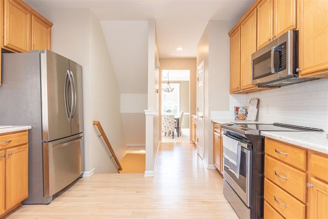 2130 Springwood Court, Ann Arbor, MI 48103