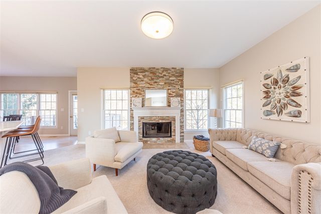 2130 Springwood Court, Ann Arbor, MI 48103