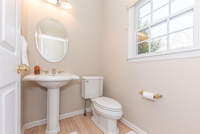 2130 Springwood Court, Ann Arbor, MI 48103