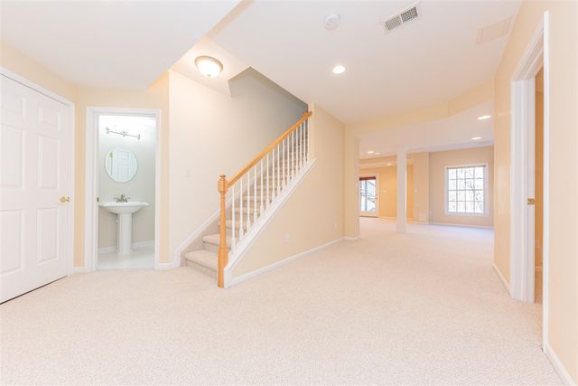 2130 Springwood Court, Ann Arbor, MI 48103