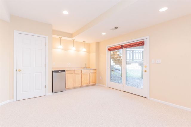 2130 Springwood Court, Ann Arbor, MI 48103