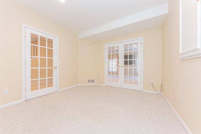 2130 Springwood Court, Ann Arbor, MI 48103