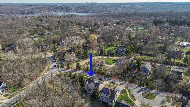 2130 Springwood Court, Ann Arbor, MI 48103