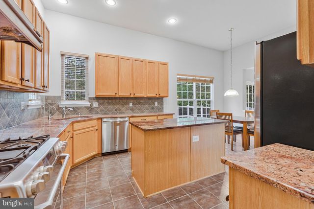 18218 RED ROCK WAY, Leesburg, VA 20176