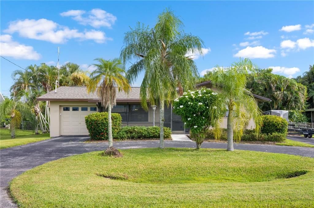 457 Grenier DR, NORTH FORT MYERS, FL 33903 — photo 5