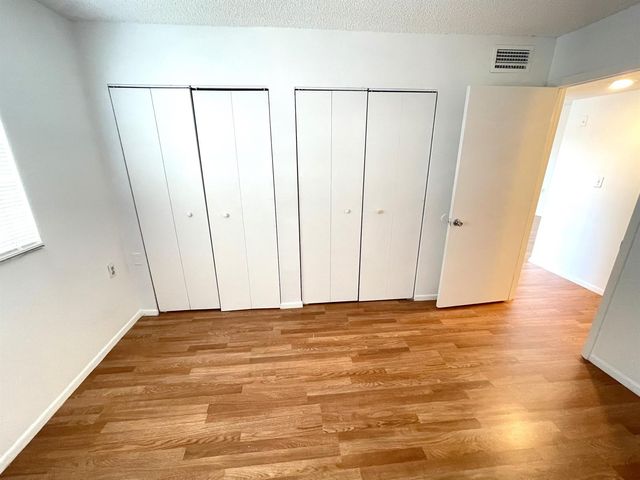 1068 N Benoist Farms Road 312, West Palm Beach, FL 33411