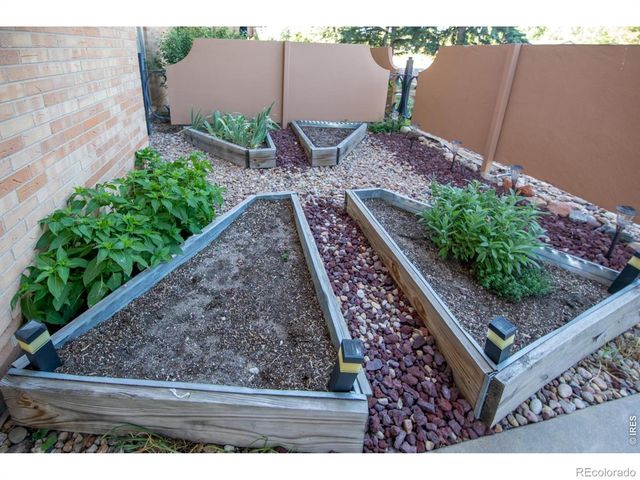 500 Mohawk Drive 103, Boulder, CO 80303