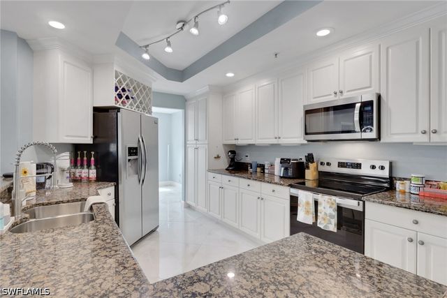 2743 1ST ST 2106, Fort Myers, FL 33916