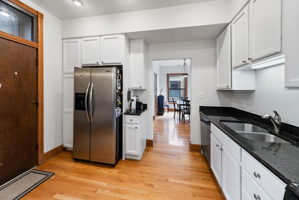 846 W Newport Avenue 2S, Chicago, IL 60657 — photo 4