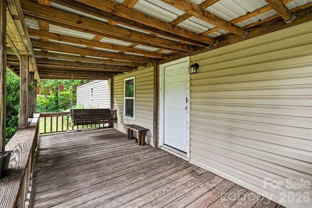 111 Oak Brook Drive, Mooresville, NC 28115