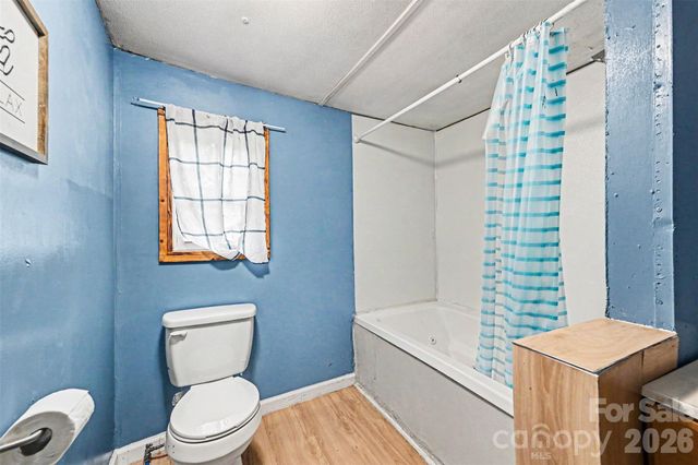 111 Oak Brook Drive, Mooresville, NC 28115