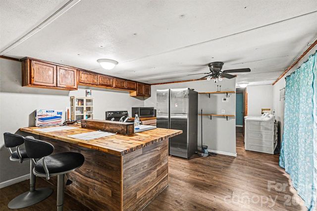 111 Oak Brook Drive, Mooresville, NC 28115