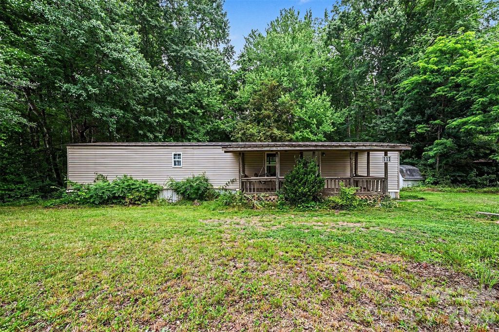 111 Oak Brook Drive, Mooresville, NC 28115