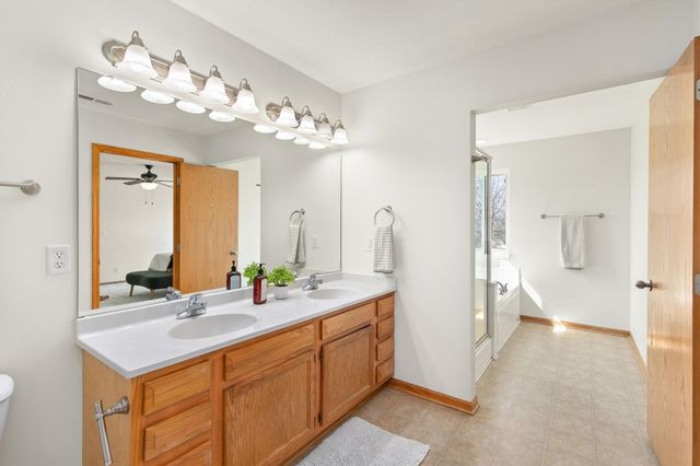 610 SE Carefree Lane, Waukee, IA 50263