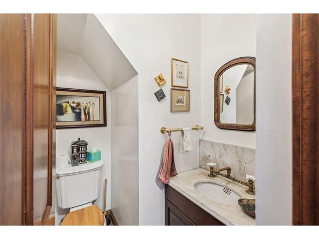 1100 Ellis Avenue, Ashland, WI 54806