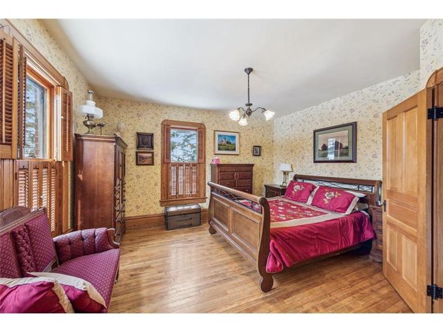 1100 Ellis Avenue, Ashland, WI 54806