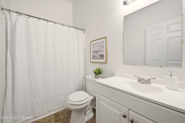 132 William St, Louisville, KY 40206