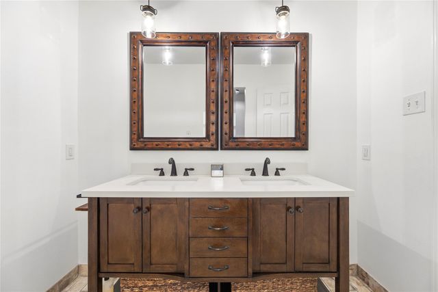 15511 Tumbling Rapids Drive, Houston, TX 77084