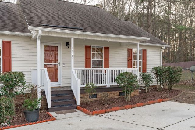 1137 Grovewood Drive, Clayton, NC 27520