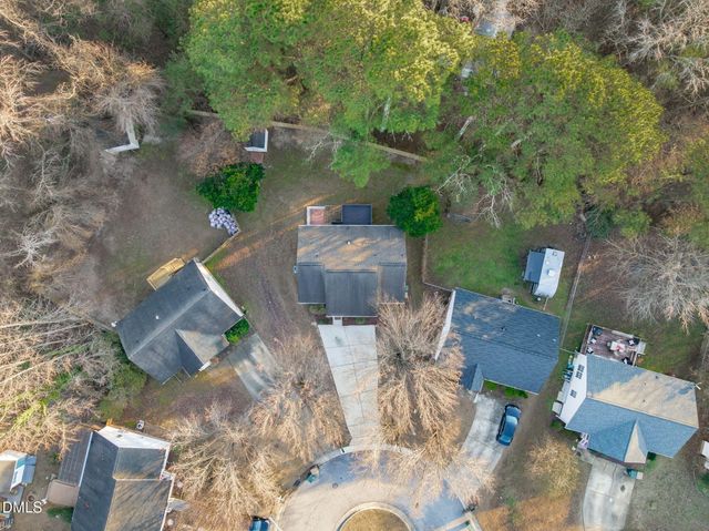 1137 Grovewood Drive, Clayton, NC 27520