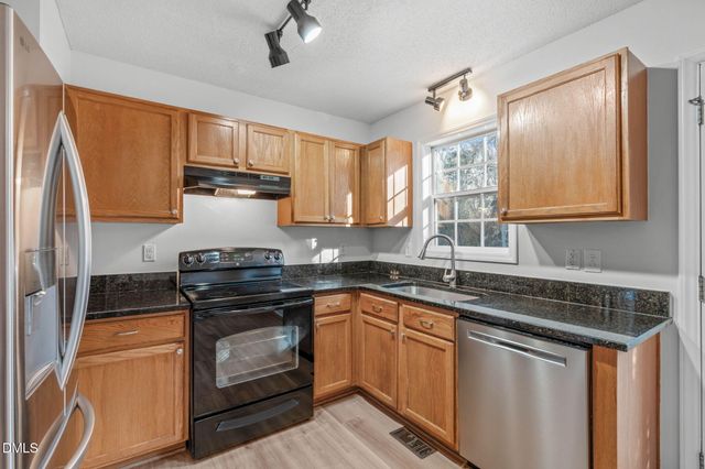 1137 Grovewood Drive, Clayton, NC 27520