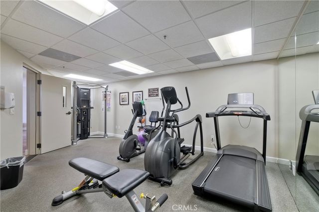 543 LAGUNA Drive, Carlsbad, CA 92008