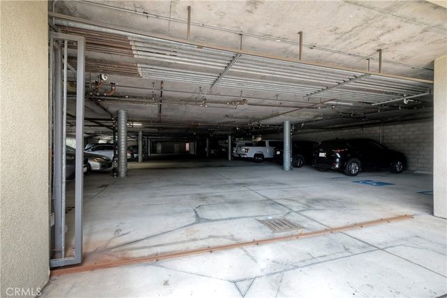 543 LAGUNA Drive, Carlsbad, CA 92008