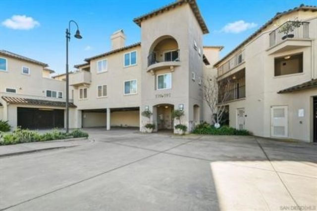 543 LAGUNA Drive, Carlsbad, CA 92008