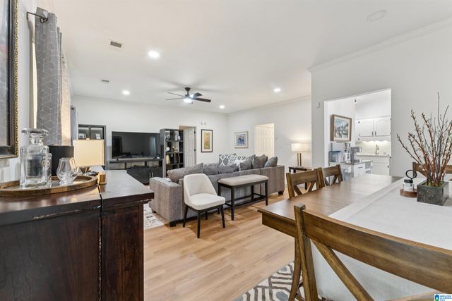1113 HALE CIRCLE, Center Point, AL 35215