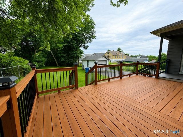 15 Ansonia Street, Hartford, CT 06114