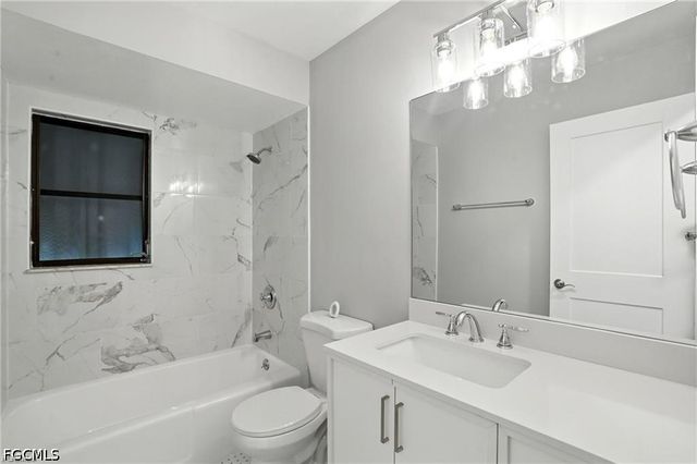 4508 Santa Barbara BLVD 102, Cape Coral, FL 33914