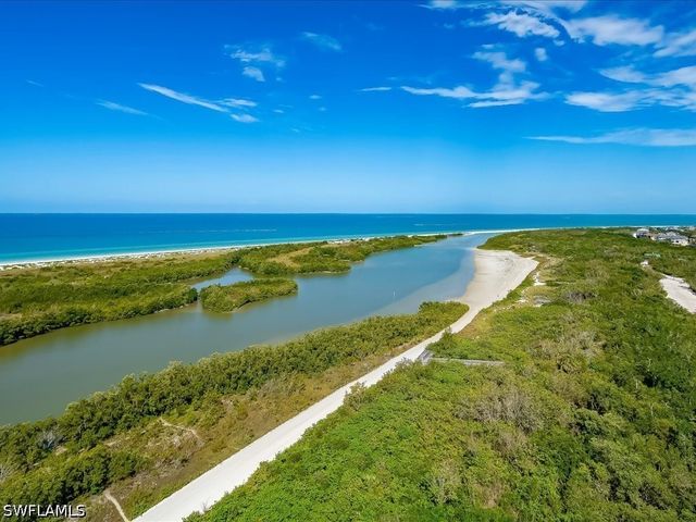 320 Seaview CT 904, Marco Island, FL 34145