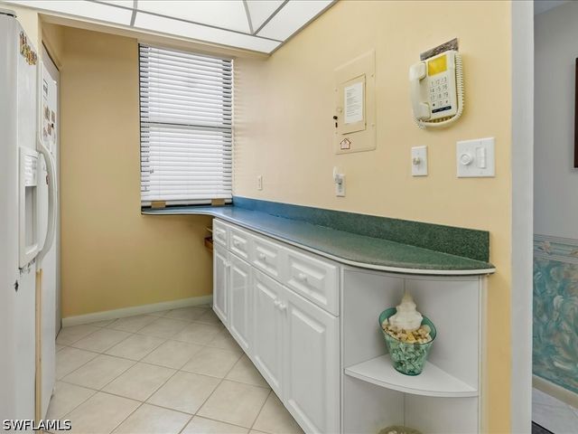 320 Seaview CT 904, Marco Island, FL 34145