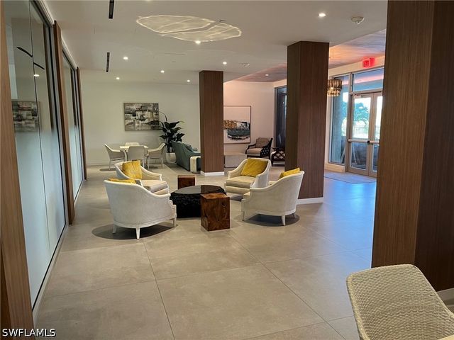 320 Seaview CT 904, Marco Island, FL 34145
